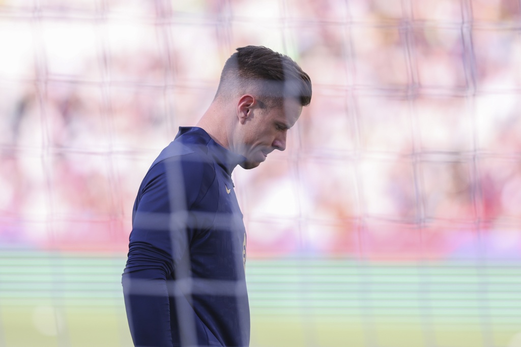 马卡报：特狮年底前复出，但将失去主力位置且巴萨希望将其出售